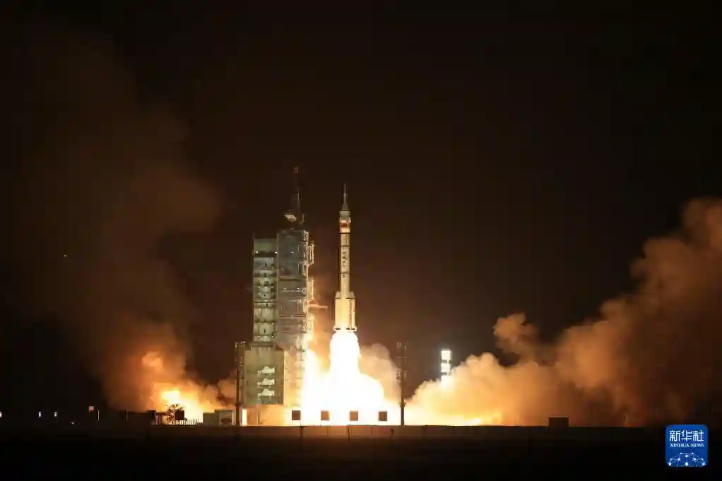 神十八80后三人组逐梦飞天！太空养鱼外，还有哪些新挑战？