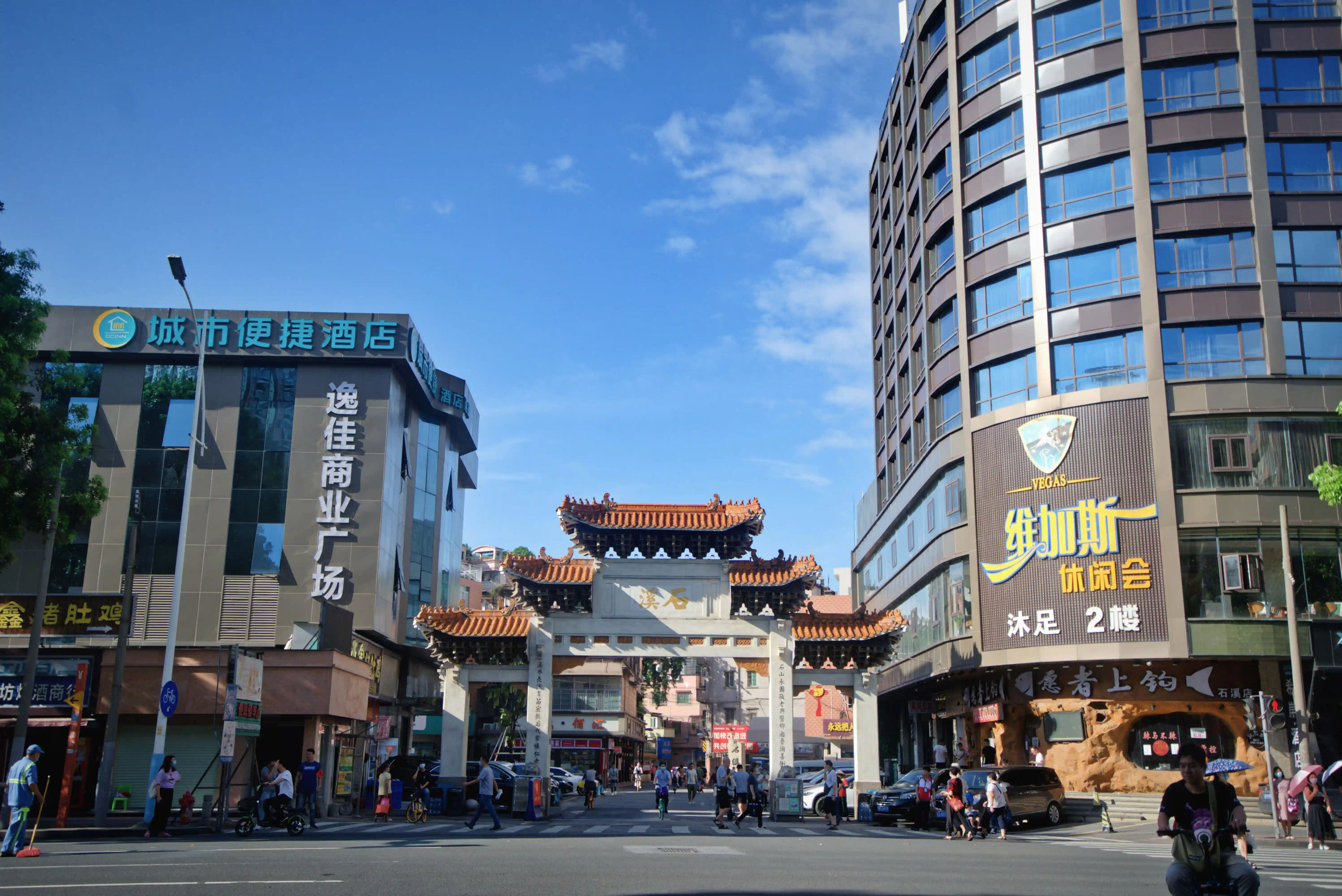 瑞宝街“变轨”：请走印刷厂，洒下新种子 | 广州街镇发展报告⑰