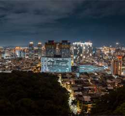 “隐形冠军”重构：亚信科技CEO高念书详解5G新赛道